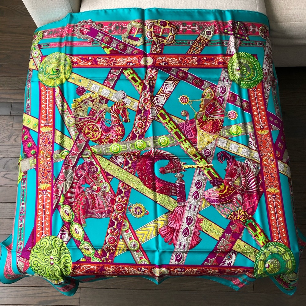 100% authentic Hermes 90cm silk scarf “Le Songe de la Licorne”